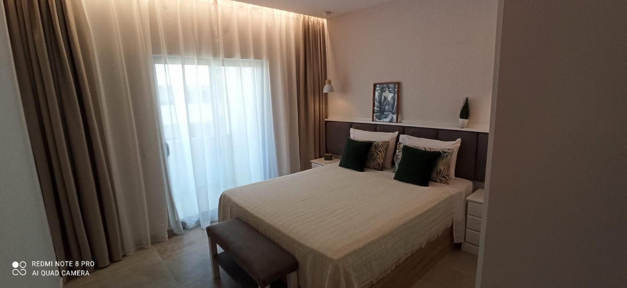 Lagos Fly & Sea View Apartment ภายนอก รูปภาพ